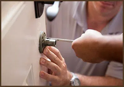 Expert Locksmith Shop Cottage Grove, MN 651-273-2155 Expert Locksmith Shop Cottage Grove, MN 651-273-2155